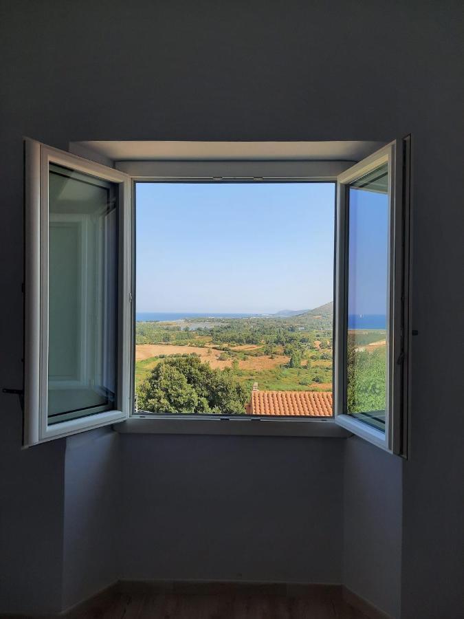 Domus Deledda Posada (Sardinia) Buitenkant foto